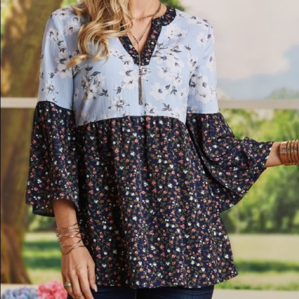 Suzanne Betro - Notch Neck Tiered Tunic Sz. 1X